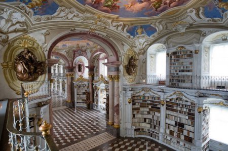 Крупнейшая монастырская библиотека