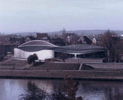 Центр Японского Искусства и Технологии, Краков, Польша (1991-1994 гг.)