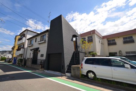 "Mountain House" в Японии